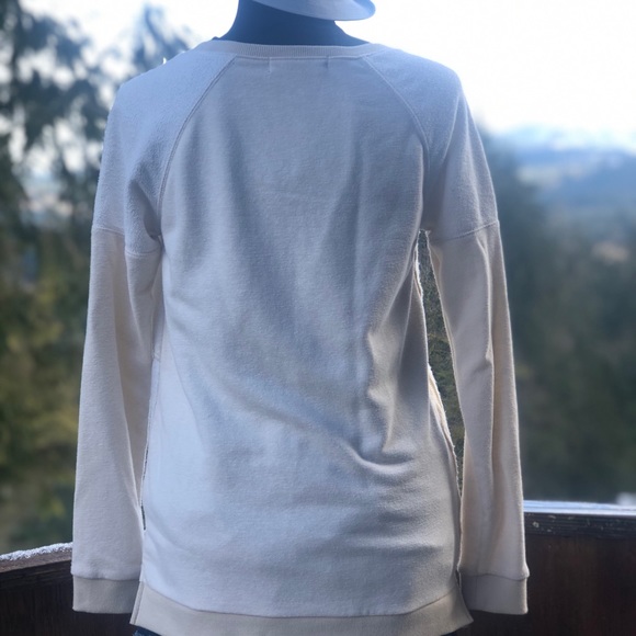 Cream and white Side zip top! - Picture 4 of 5